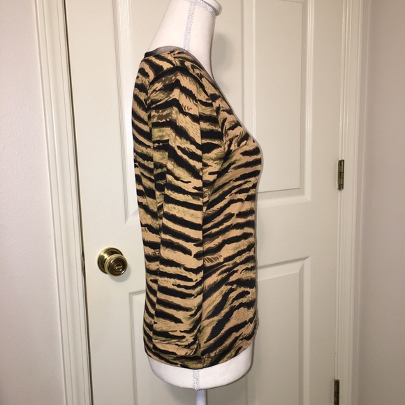 Lynn Ritchie Tiger Print Top - Picture 4 of 6